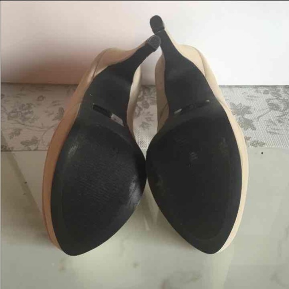 NWOT Nude platform heels - Picture 4 of 4