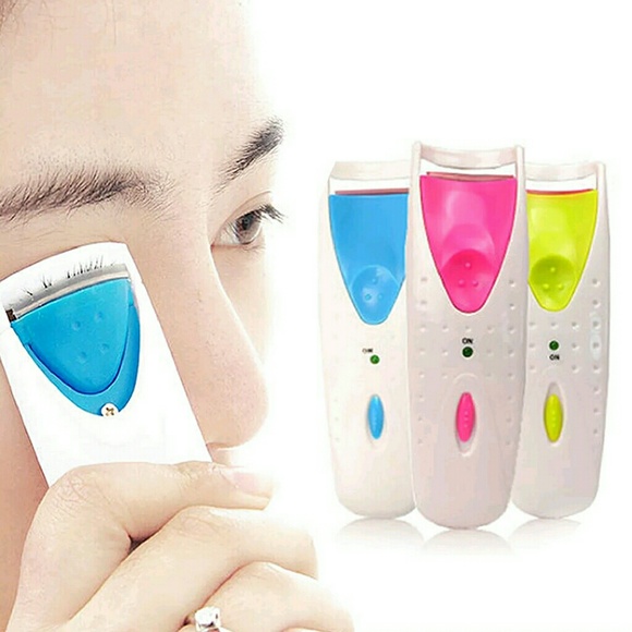 Electric heated battery operated eye lash curler