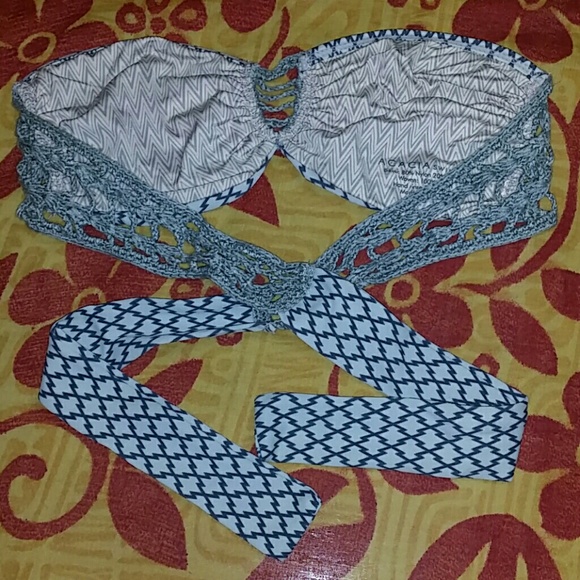 Acacia diamond crochet buenos aires bikini top S - Picture 3 of 4