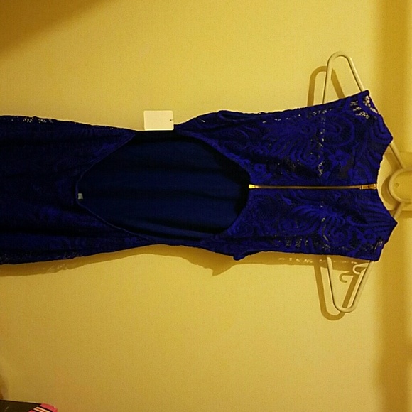 Dress - Picture 2 of 2