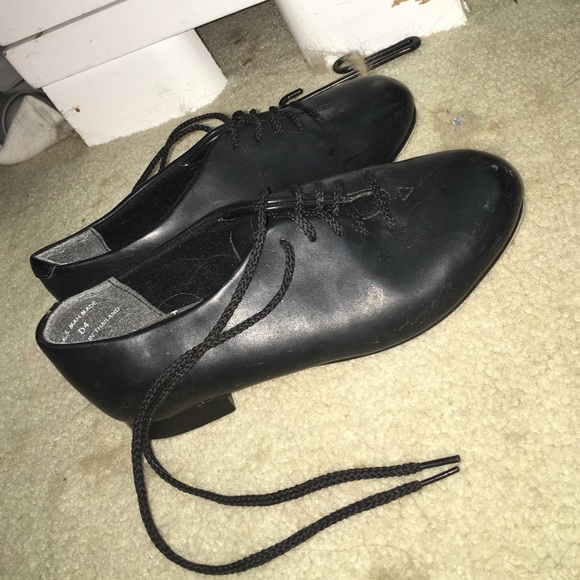 Tap shoes