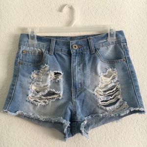 Ameri-Blue distressed high waisted cut-offs!