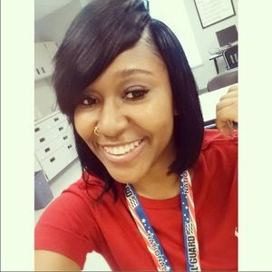 Meet your Posher, Desirea