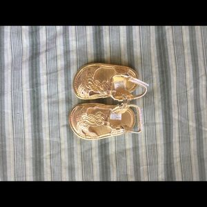 Baby shoes