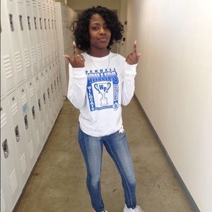 Meet your Posher, Alexis