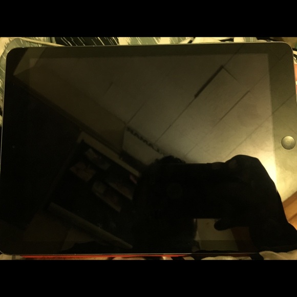 iPad Air WiFi 16GB only