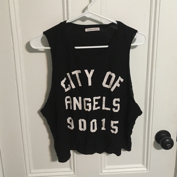 Tank top/crop top/muscle shirt