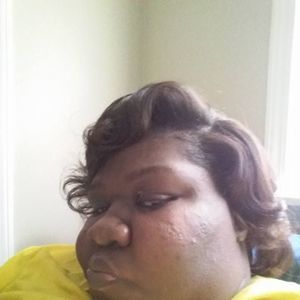 Meet your Posher, Kenishia