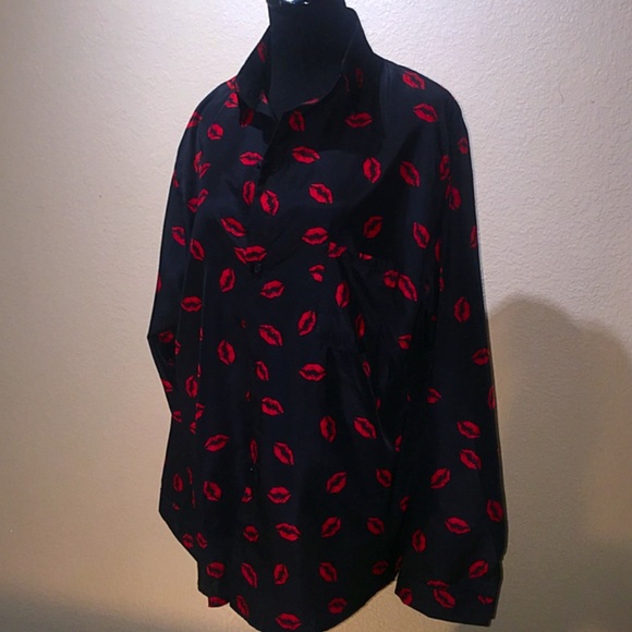 Women Red Lip Kiss Hot Print Top