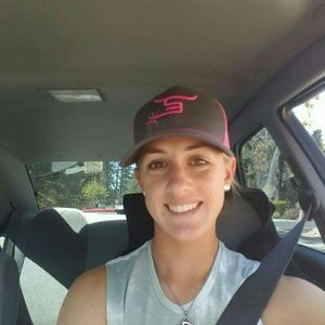 Meet your Posher, Rebecca