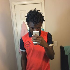 Meet your Posher, Devonte