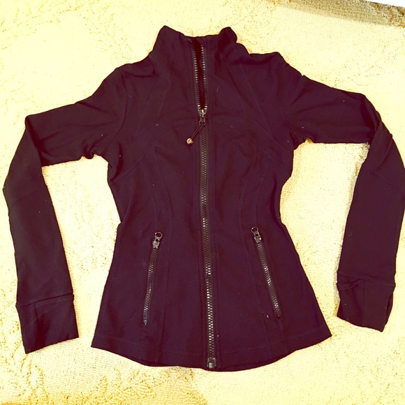 Lulu black Zip-up