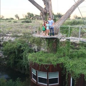 Meet your Posher, Madi