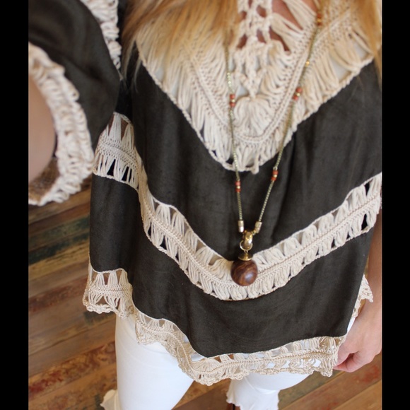 Olive crochet tunic - Picture 2 of 3