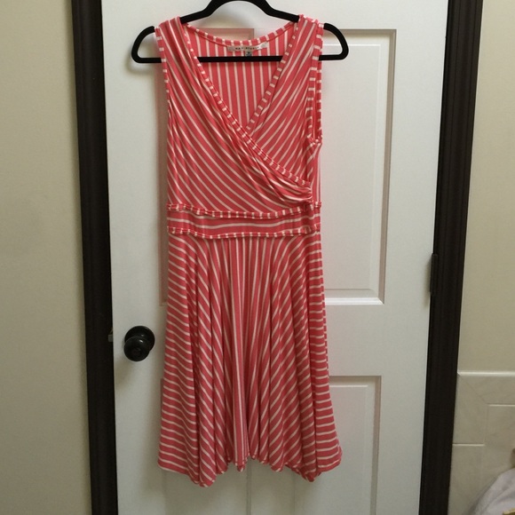Max Studio Dress