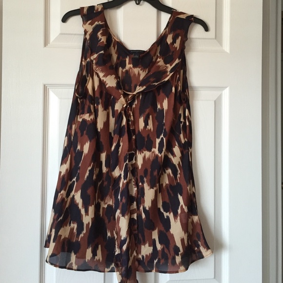 Banana Republic Tops - Navy, brown, and cream shell from Banana Republic