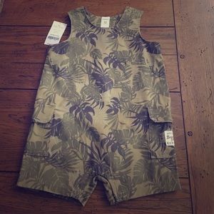 NWT Carters 12 month romper!