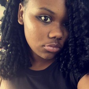 Meet your Posher, Dashay