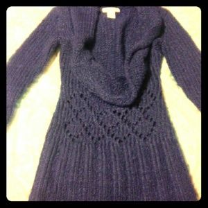 Medium dark blue tunic