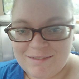 Meet your Posher, Michaela