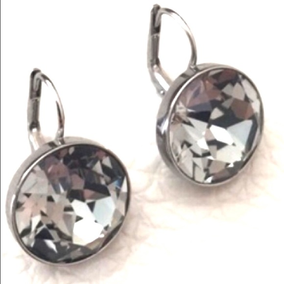 Swarovski Bella medium earnings