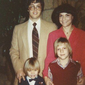 Meet your Posher, Helen