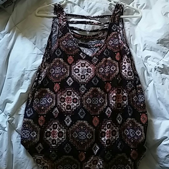Shirt - Picture 2 of 2