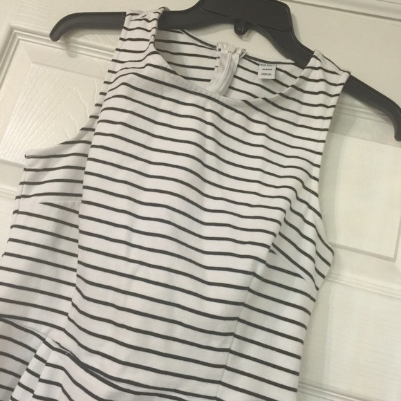 Old Navy Dresses - Black and White Knee length Striped Dress Old Navy Dresses - Black and White Knee length Striped Dress