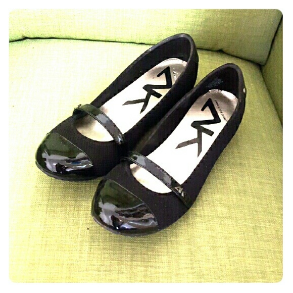 Anne Klein Flats