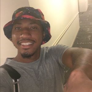 Meet your Posher, Kelvin