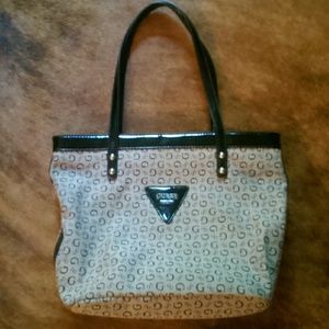 Guess tote..final price