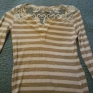 Long sleeve stripes