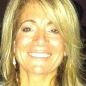 Meet your Posher, Laurie