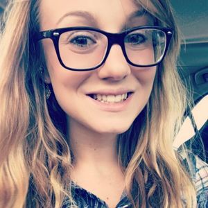 Meet your Posher, Stacy