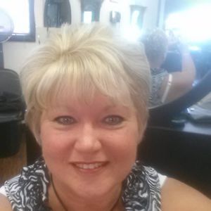 Meet your Posher, Linda