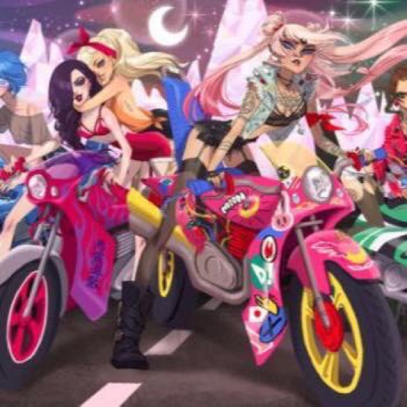 Meet your Posher, Raine - Picture 3 of 4