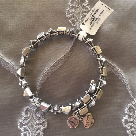 Alex and Ani studstruck wrap