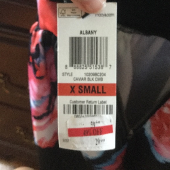 Flower dress - Picture 4 of 4