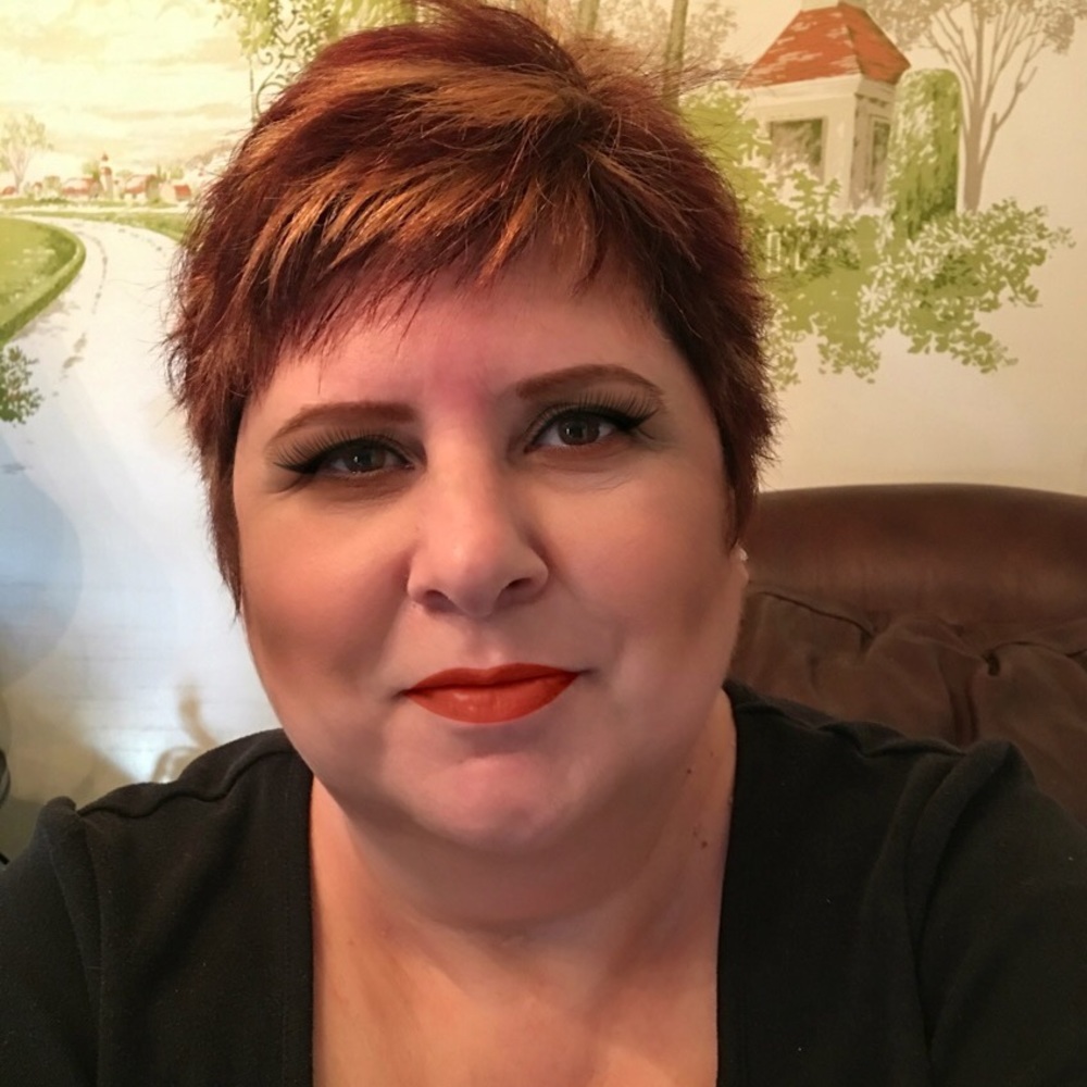 Meet your Posher, Tina