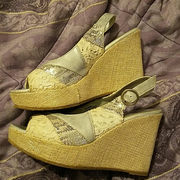Wedges - Picture 2 of 4