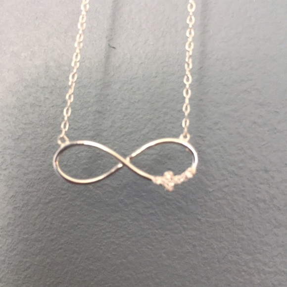 Infinity and cross necklace - Picture 2 of 4