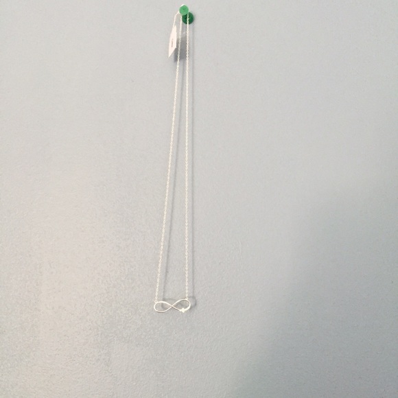 Infinity and cross necklace - Picture 3 of 4