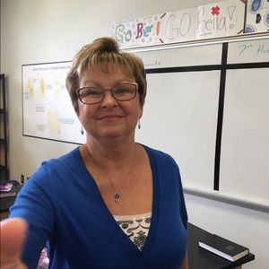 Meet your Posher, Cynthia