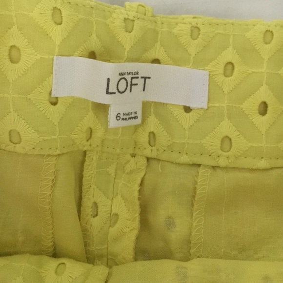 LOFT eyelet citron yellow shorts - Picture 2 of 4