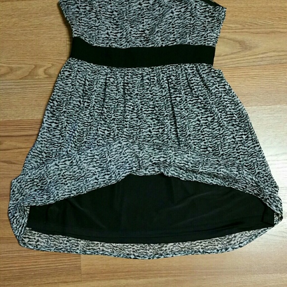 Francesca's Collection Dress - Picture 3 of 4