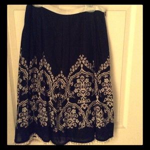Super cute swirly skirt