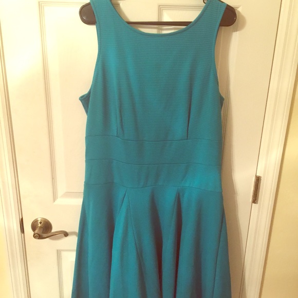 MIDI flow dress