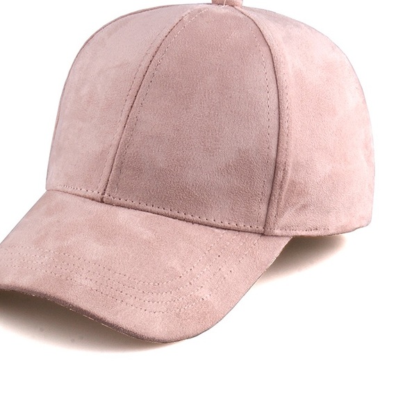 Brandy Melville Accessories - 🚫SOLD🚫Pastel Pink Suede Hat