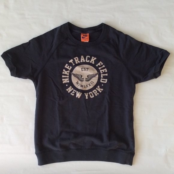Nike short sleeve sweatshirt