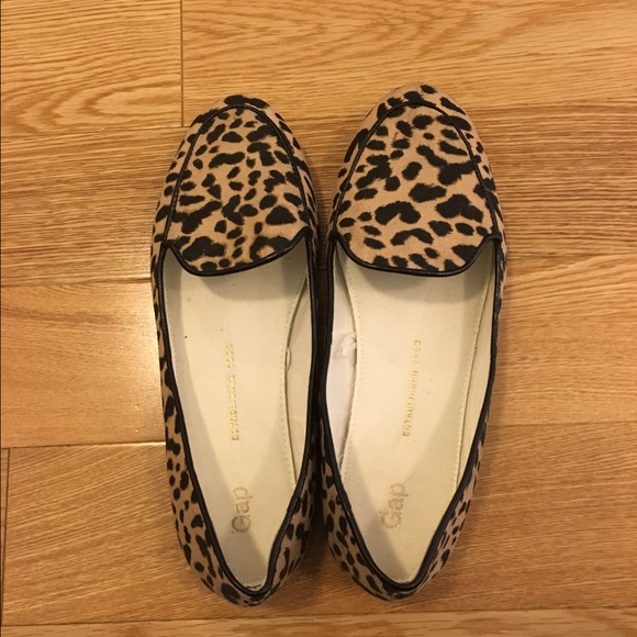 Leopard print loafers